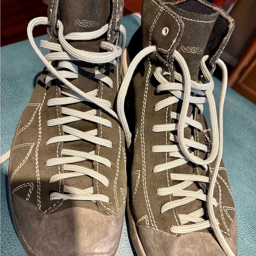 Asolo Black and Gray Hiking Boots - Picture 2 of 9
